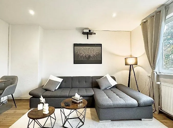 Regency - Traumhafte Zentrale 40m2 Mit Kinoleinwand, Wifi Und Netflix *